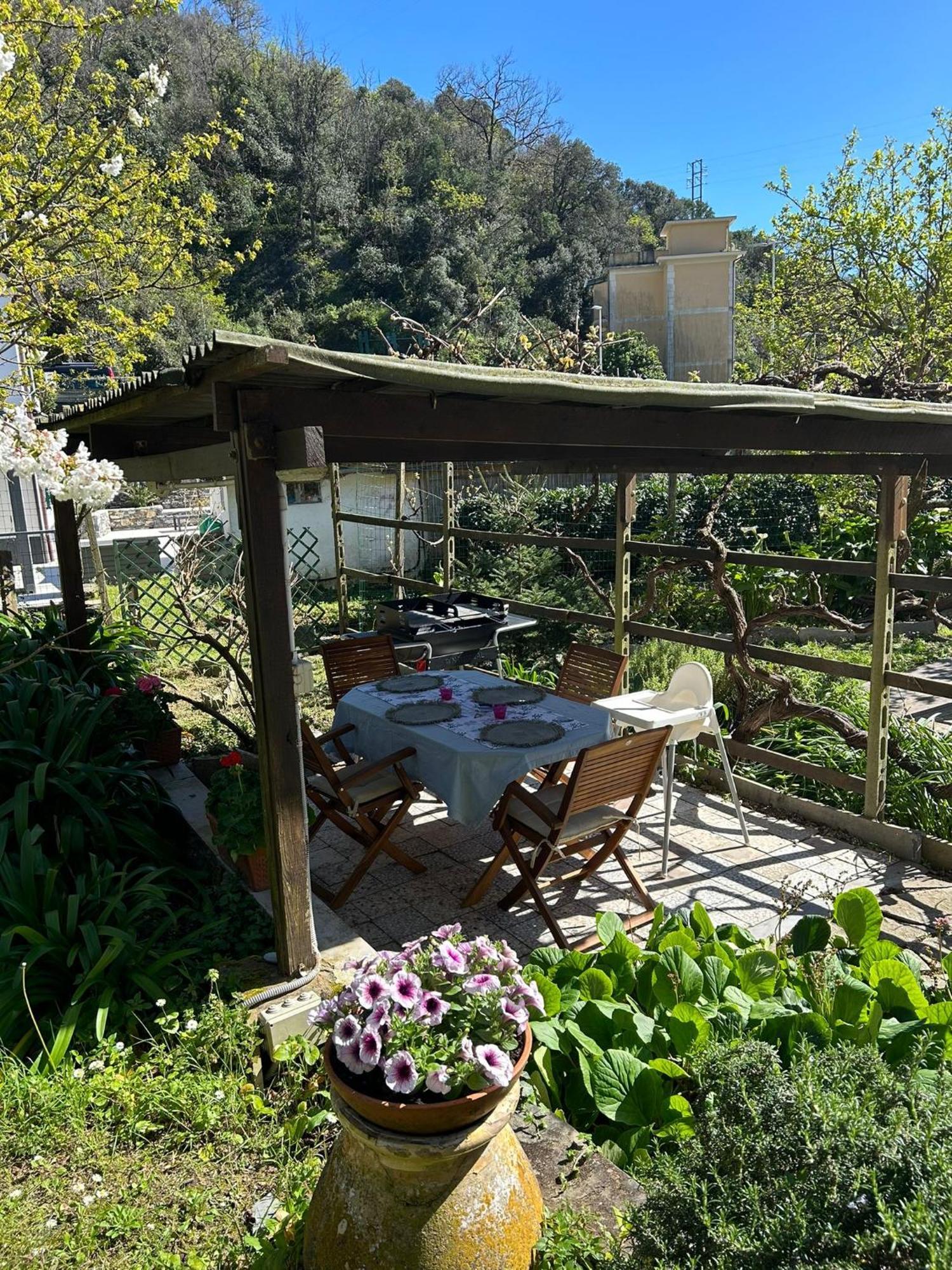 La Casa Nel Verde Lavagna Bagian luar foto