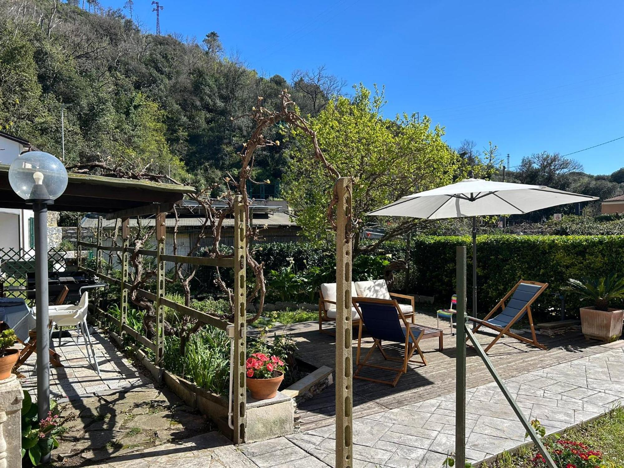 La Casa Nel Verde Lavagna Bagian luar foto